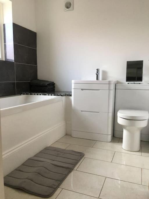 Stylish 2 Bed Apart In The Heart Of North Norfolk Норт-Волшем Екстер'єр фото